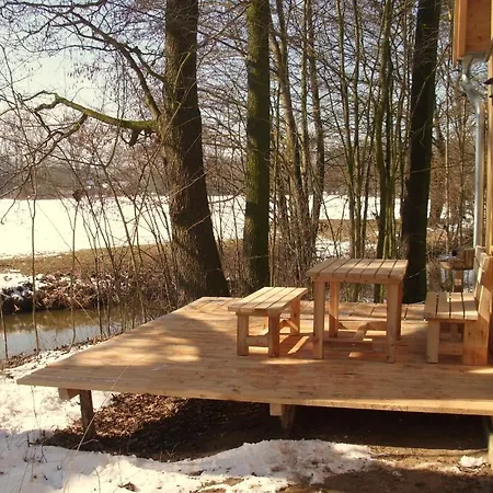 Idyll Am Kleinen Fliess アパート