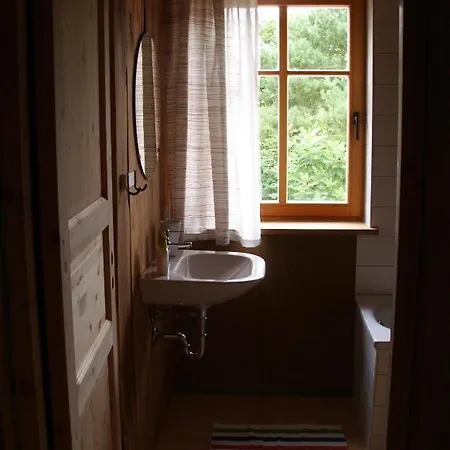 Idyll Am Kleinen Fliess アパート ブルク